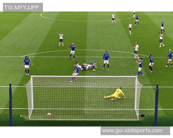 足球门将的职责与挑战解析如何在比赛中成为球队的最后防线